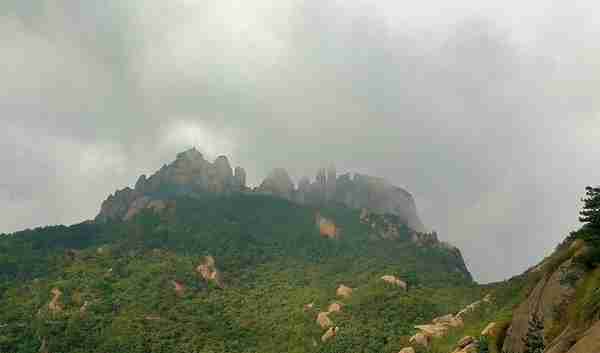 五小时极限穿越九华山后山九子岩，黄山归来，天华峰风景这边独好