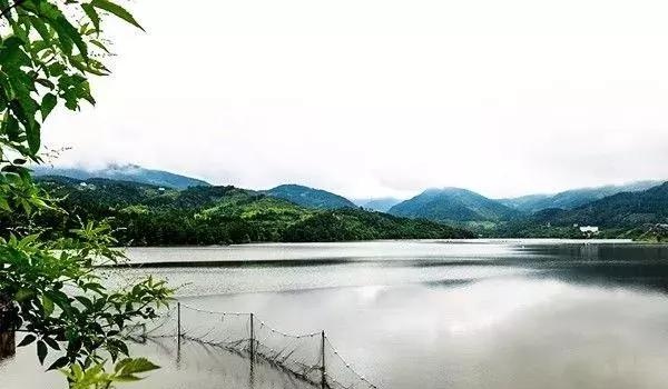 「国庆去哪玩」潜山必游景点推荐，家乡有美景，何必去远方