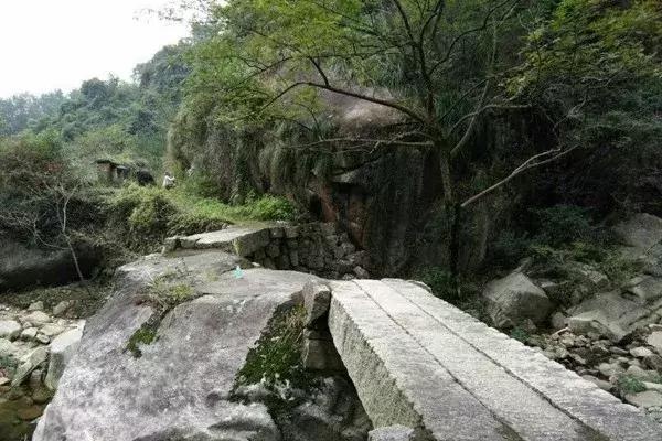 「国庆去哪玩」潜山必游景点推荐，家乡有美景，何必去远方