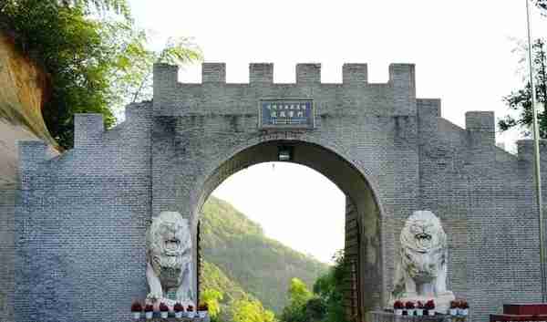 五小时极限穿越九华山后山九子岩，黄山归来，天华峰风景这边独好