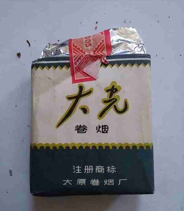 几十种绝版老香烟，抽过2种以上的人，差不多都是“爷爷”辈儿了