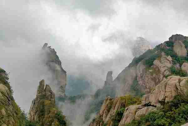 五小时极限穿越九华山后山九子岩，黄山归来，天华峰风景这边独好