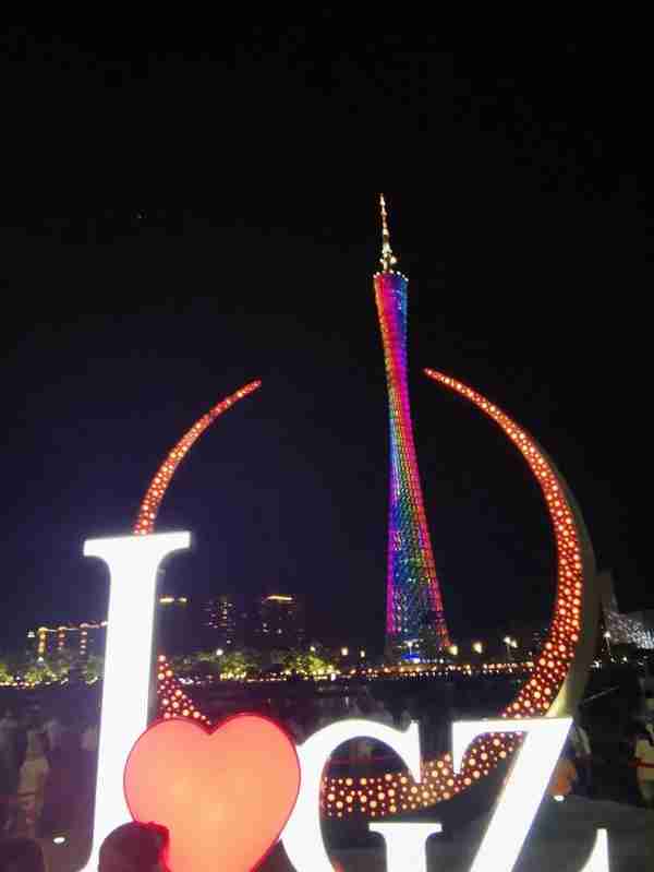 广州塔(Canton Tower)值得一游