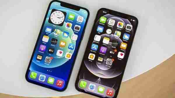 为啥iPhone不建议用三方输入法？3个原生键盘技巧让打字飞起来