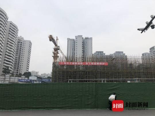 商品房早卖完商业设施被拖延！市民质疑开发商修建豪华酒店一拖再拖