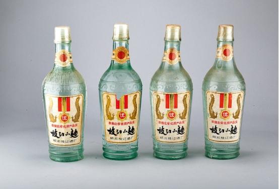 多少度的白酒最好喝？40年老酒鬼给出明确答案，建议酒友们看看